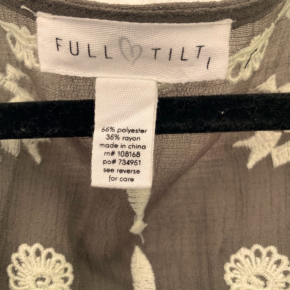 Full tilt lace embroidery cardigan swim cover olive and cream - Picture 2 of 5